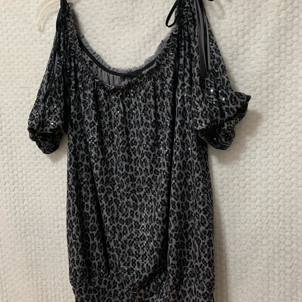 Stylish Black and Gray Women's Top